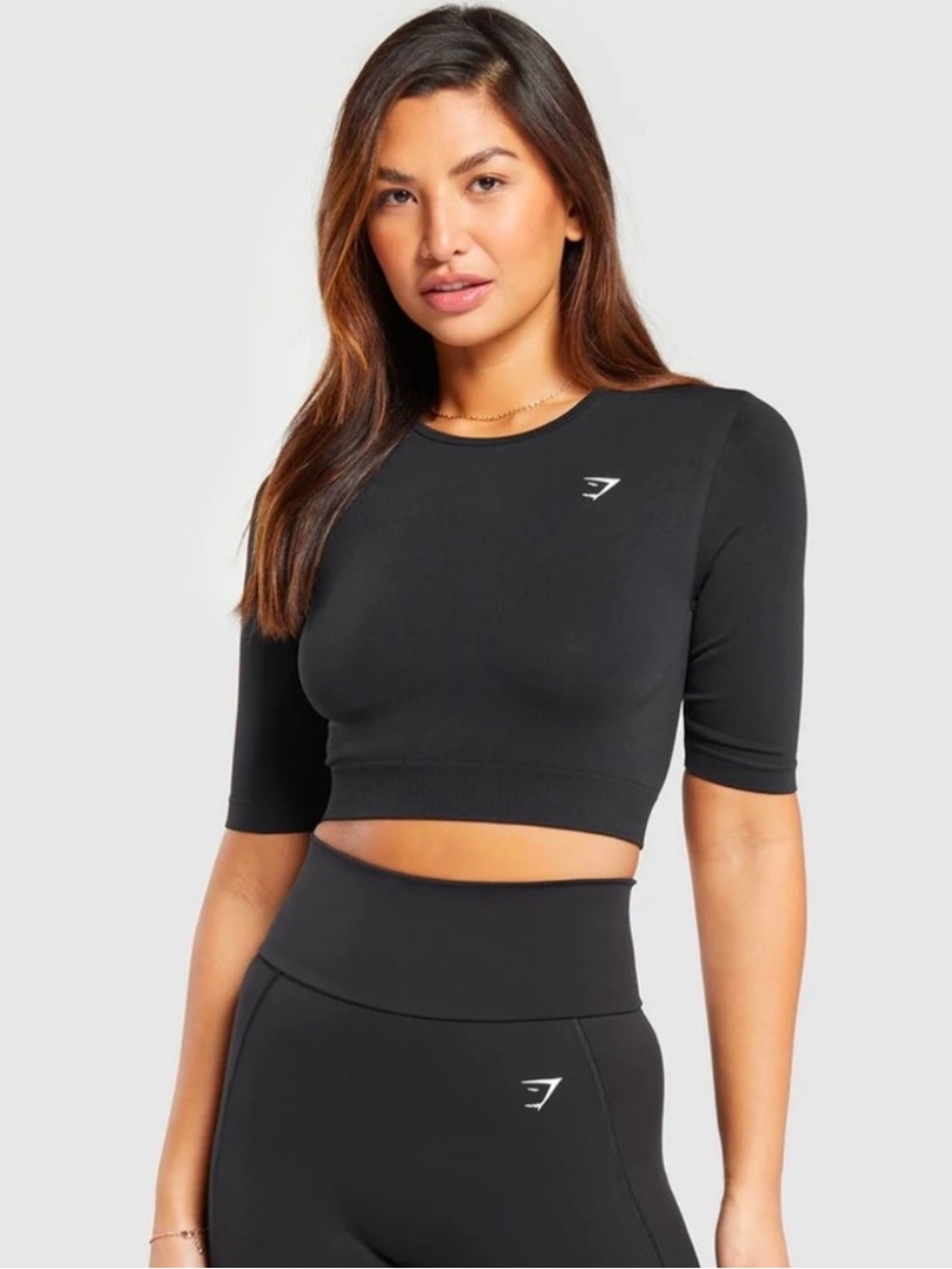 Gymshark Black Short-Sleeve Cropped Top Small